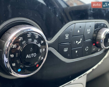 Синій Рено Зое, об'ємом двигуна 0 л та пробігом 67 тис. км за 6900 $, фото 62 на Automoto.ua