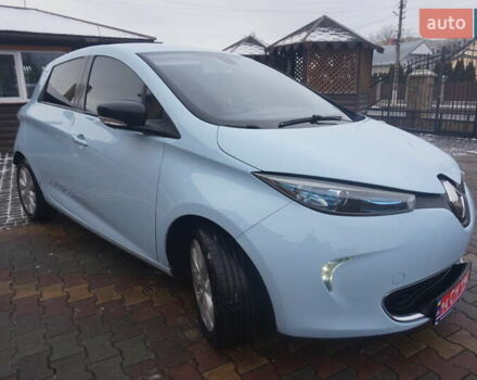 Синий Рено Зое, объемом двигателя 0 л и пробегом 149 тыс. км за 6888 $, фото 16 на Automoto.ua