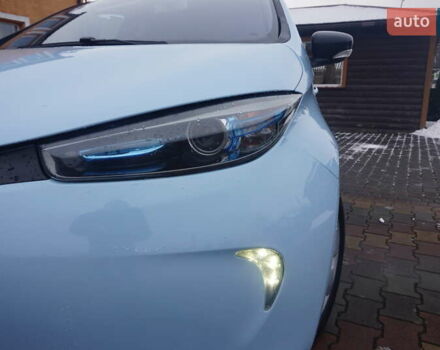 Синий Рено Зое, объемом двигателя 0 л и пробегом 149 тыс. км за 6888 $, фото 22 на Automoto.ua