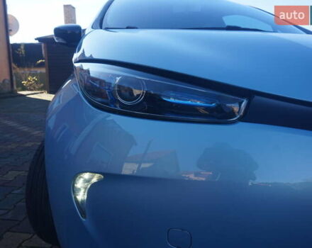 Синій Рено Зое, об'ємом двигуна 0 л та пробігом 115 тис. км за 7000 $, фото 23 на Automoto.ua