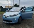 Синий Рено Зое, объемом двигателя 0 л и пробегом 72 тыс. км за 7000 $, фото 5 на Automoto.ua