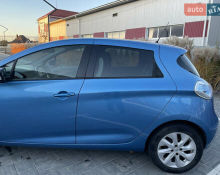 Рено Зое 2016 у Луцьку на Automoto.ua Синій Рено Зое, об'ємом двигуна 0 л та пробігом 71 тис. км за 7300 $, фото 4 на Automoto.ua