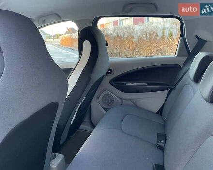 Рено Зое 2016 у Луцьку на Automoto.ua Синій Рено Зое, об'ємом двигуна 0 л та пробігом 71 тис. км за 7300 $, фото 25 на Automoto.ua