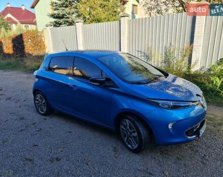 Синий Рено Зое, объемом двигателя 0 л и пробегом 130 тыс. км за 8900 $, фото 11 на Automoto.ua