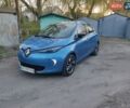 Синий Рено Зое, объемом двигателя 0 л и пробегом 161 тыс. км за 9900 $, фото 1 на Automoto.ua
