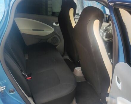 Синий Рено Зое, объемом двигателя 0 л и пробегом 77 тыс. км за 7999 $, фото 6 на Automoto.ua