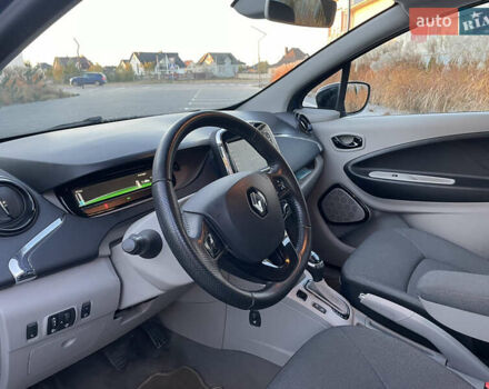 Рено Зое 2016 у Луцьку на Automoto.ua Синій Рено Зое, об'ємом двигуна 0 л та пробігом 71 тис. км за 7300 $, фото 18 на Automoto.ua