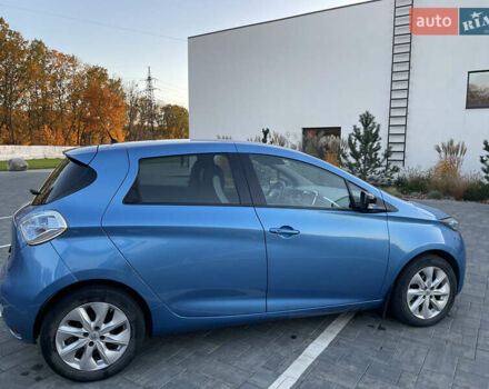 Рено Зое 2016 у Луцьку на Automoto.ua Синій Рено Зое, об'ємом двигуна 0 л та пробігом 71 тис. км за 7300 $, фото 10 на Automoto.ua