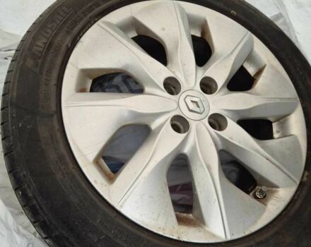 Рено Зое 2016 у Києві на Automoto.ua Синій Рено Зое, об'ємом двигуна 0 л та пробігом 65 тис. км за 5900 $, фото 4 на Automoto.ua