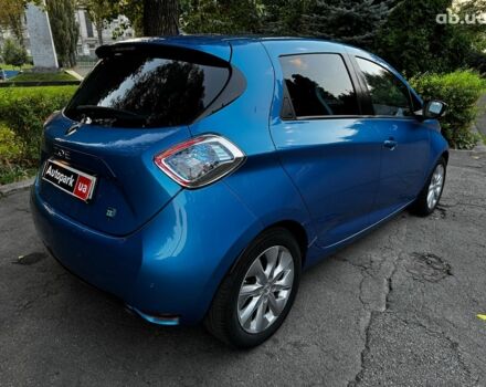 Синий Рено Зое, объемом двигателя 0 л и пробегом 174 тыс. км за 8290 $, фото 6 на Automoto.ua