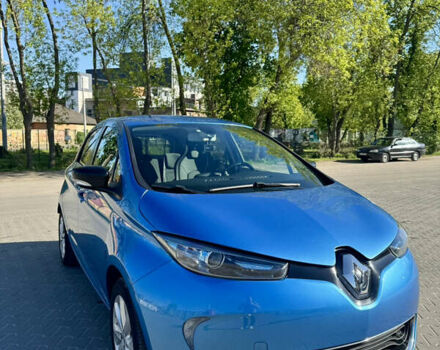 Синий Рено Зое, объемом двигателя 0 л и пробегом 84 тыс. км за 7900 $, фото 3 на Automoto.ua