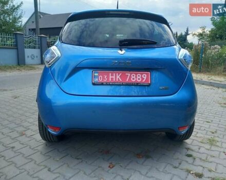 Синий Рено Зое, объемом двигателя 0 л и пробегом 86 тыс. км за 9800 $, фото 7 на Automoto.ua