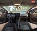 Синий Рено Зое, объемом двигателя 0 л и пробегом 62 тыс. км за 8900 $, фото 7 на Automoto.ua