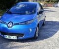 Синий Рено Зое, объемом двигателя 0 л и пробегом 118 тыс. км за 10000 $, фото 1 на Automoto.ua