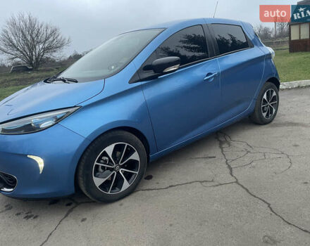 Синий Рено Зое, объемом двигателя 0 л и пробегом 101 тыс. км за 9300 $, фото 2 на Automoto.ua