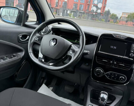 Синій Рено Зое, об'ємом двигуна 0 л та пробігом 99 тис. км за 9500 $, фото 22 на Automoto.ua