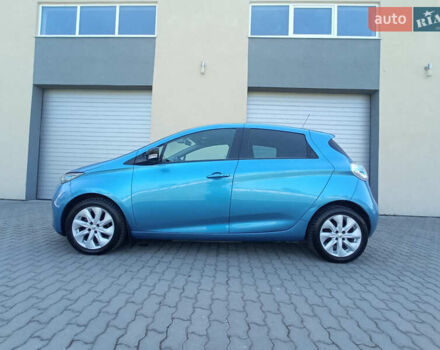 Синий Рено Зое, объемом двигателя 0 л и пробегом 136 тыс. км за 8400 $, фото 3 на Automoto.ua
