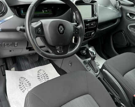 Синій Рено Зое, об'ємом двигуна 0 л та пробігом 99 тис. км за 9750 $, фото 28 на Automoto.ua