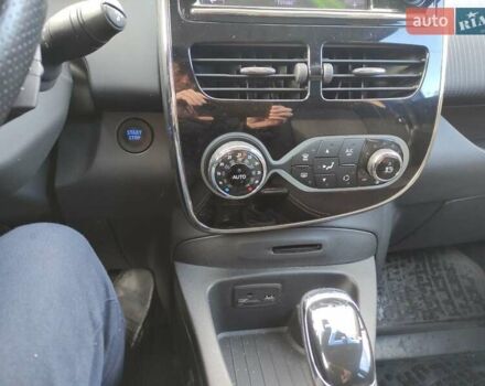 Синій Рено Зое, об'ємом двигуна 0 л та пробігом 112 тис. км за 9100 $, фото 12 на Automoto.ua