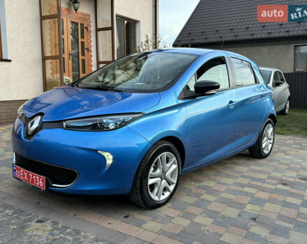 Синий Рено Зое, объемом двигателя 0 л и пробегом 166 тыс. км за 8999 $, фото 3 на Automoto.ua