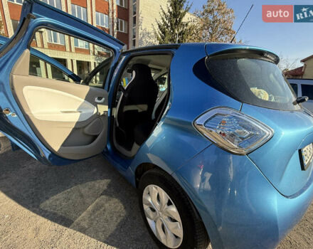 Рено Зое 2017 в Львове на Automoto.ua Синий Рено Зое, объемом двигателя 0 л и пробегом 56 тыс. км за 10555 $, фото 7 на Automoto.ua