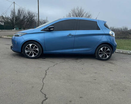 Синий Рено Зое, объемом двигателя 0 л и пробегом 101 тыс. км за 9300 $, фото 5 на Automoto.ua
