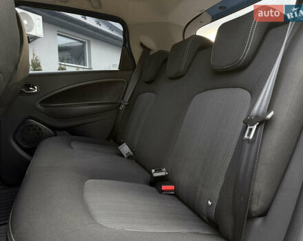 Синий Рено Зое, объемом двигателя 0 л и пробегом 104 тыс. км за 9750 $, фото 35 на Automoto.ua