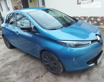 Синий Рено Зое, объемом двигателя 0 л и пробегом 160 тыс. км за 12500 $, фото 7 на Automoto.ua