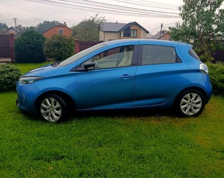 Синий Рено Зое, объемом двигателя 0 л и пробегом 108 тыс. км за 9200 $, фото 1 на Automoto.ua