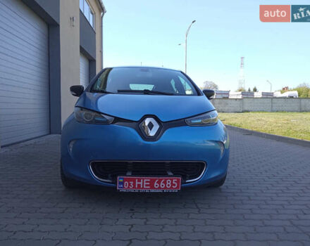 Синий Рено Зое, объемом двигателя 0 л и пробегом 136 тыс. км за 8400 $, фото 1 на Automoto.ua