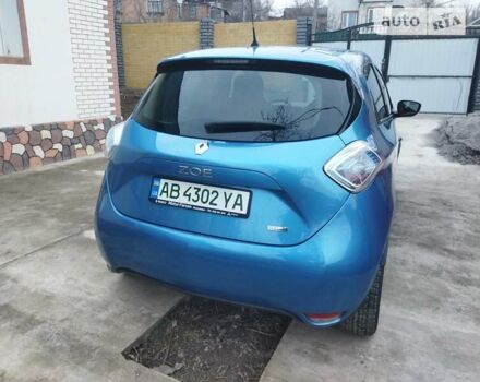 Синий Рено Зое, объемом двигателя 0 л и пробегом 160 тыс. км за 12500 $, фото 4 на Automoto.ua