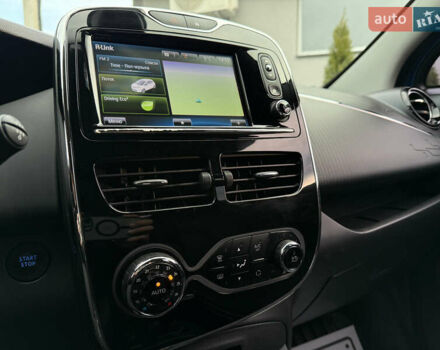 Синий Рено Зое, объемом двигателя 0 л и пробегом 104 тыс. км за 9750 $, фото 48 на Automoto.ua