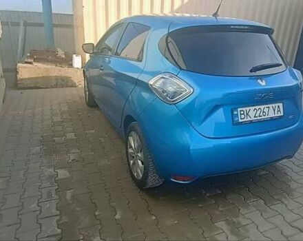 Синий Рено Зое, объемом двигателя 0 л и пробегом 112 тыс. км за 10300 $, фото 4 на Automoto.ua