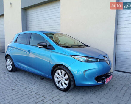 Синий Рено Зое, объемом двигателя 0 л и пробегом 136 тыс. км за 8400 $, фото 11 на Automoto.ua