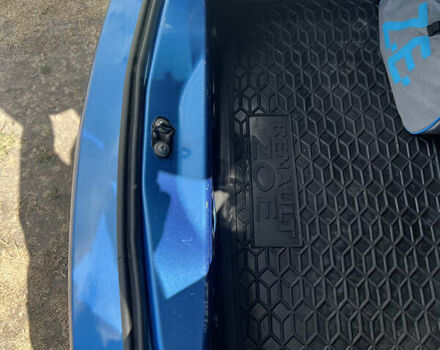 Синій Рено Зое, об'ємом двигуна 0 л та пробігом 128 тис. км за 10199 $, фото 12 на Automoto.ua