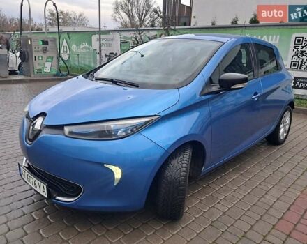 Синий Рено Зое, объемом двигателя 0 л и пробегом 141 тыс. км за 8999 $, фото 1 на Automoto.ua