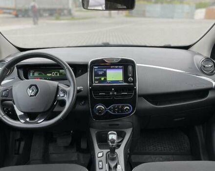 Синий Рено Зое, объемом двигателя 0 л и пробегом 138 тыс. км за 9300 $, фото 1 на Automoto.ua