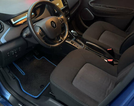 Синий Рено Зое, объемом двигателя 0 л и пробегом 61 тыс. км за 11400 $, фото 9 на Automoto.ua