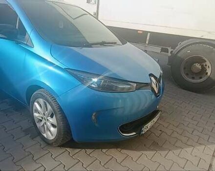 Синий Рено Зое, объемом двигателя 0 л и пробегом 112 тыс. км за 10300 $, фото 1 на Automoto.ua