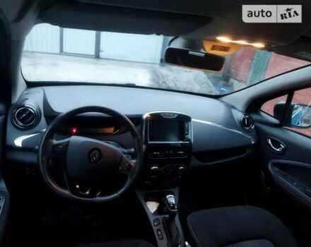Синий Рено Зое, объемом двигателя 0 л и пробегом 160 тыс. км за 12500 $, фото 9 на Automoto.ua