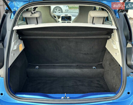 Синий Рено Зое, объемом двигателя 0 л и пробегом 166 тыс. км за 8999 $, фото 18 на Automoto.ua