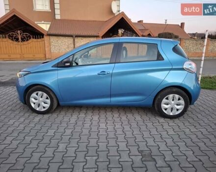 Синий Рено Зое, объемом двигателя 0 л и пробегом 69 тыс. км за 8900 $, фото 6 на Automoto.ua