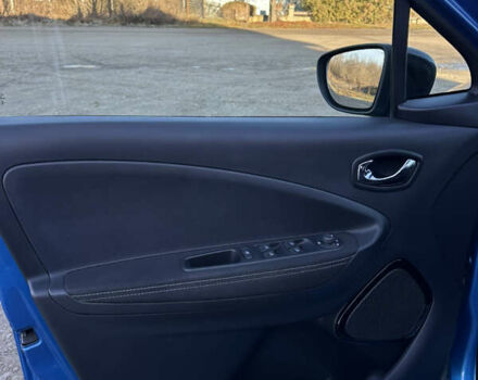 Синий Рено Зое, объемом двигателя 0 л и пробегом 141 тыс. км за 8770 $, фото 25 на Automoto.ua