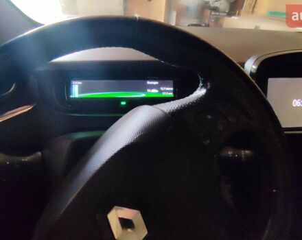Синий Рено Зое, объемом двигателя 0 л и пробегом 200 тыс. км за 9700 $, фото 6 на Automoto.ua