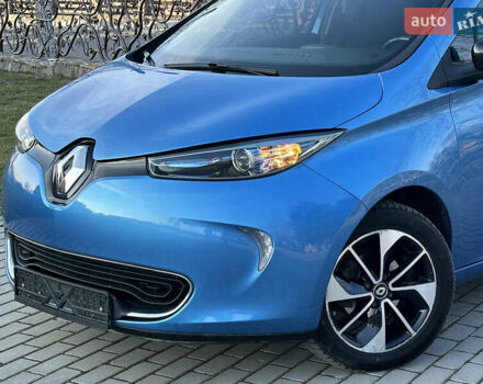 Синий Рено Зое, объемом двигателя 0 л и пробегом 104 тыс. км за 8600 $, фото 14 на Automoto.ua