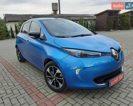 Синий Рено Зое, объемом двигателя 0 л и пробегом 61 тыс. км за 9799 $, фото 18 на Automoto.ua