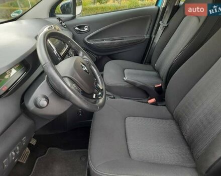 Синий Рено Зое, объемом двигателя 0 л и пробегом 61 тыс. км за 9799 $, фото 24 на Automoto.ua