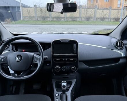 Синий Рено Зое, объемом двигателя 0 л и пробегом 205 тыс. км за 8450 $, фото 23 на Automoto.ua