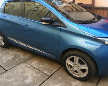 Синий Рено Зое, объемом двигателя 0 л и пробегом 83 тыс. км за 10000 $, фото 7 на Automoto.ua