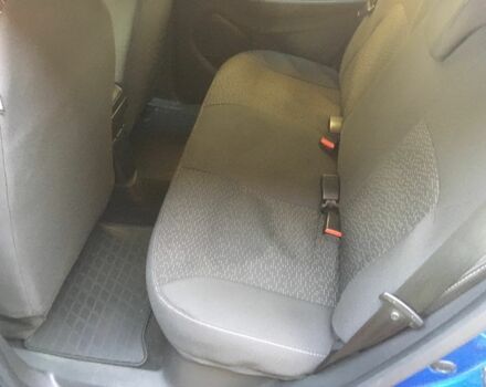 Синий Рено Зое, объемом двигателя 0 л и пробегом 83 тыс. км за 10000 $, фото 6 на Automoto.ua